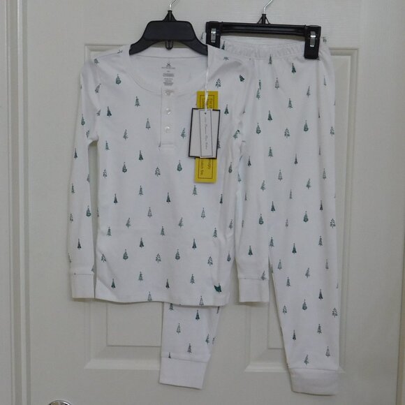 NWT Petite Plume 2pc White Green Christmas Tree Pajamas sz 6 - Picture 1 of 1